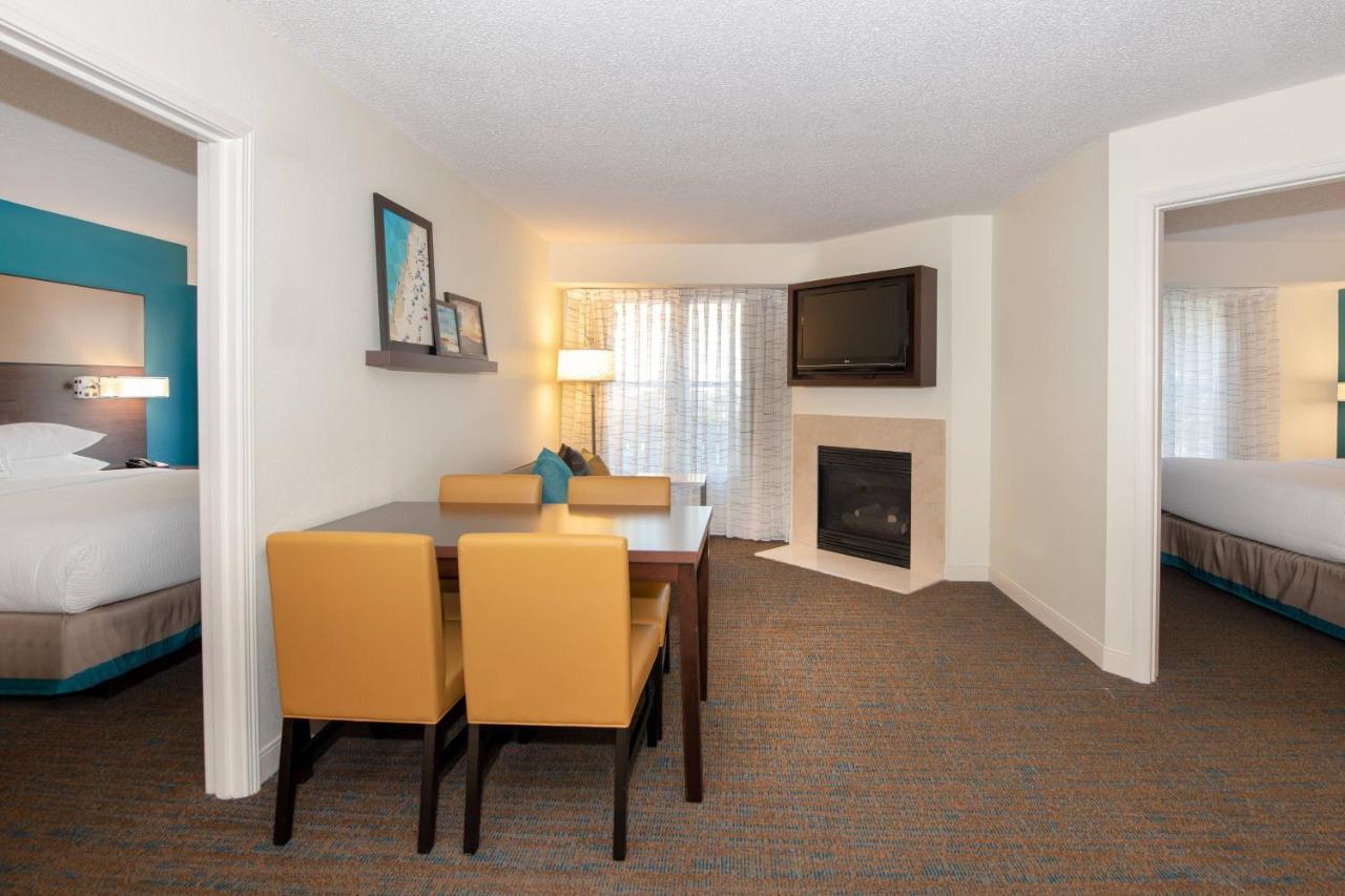 Residence Inn By Marriott Jacksonville Butler Boulevard Zewnętrze zdjęcie